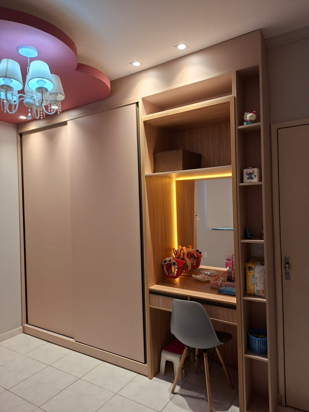 Roupeiro Camarim Integrado 