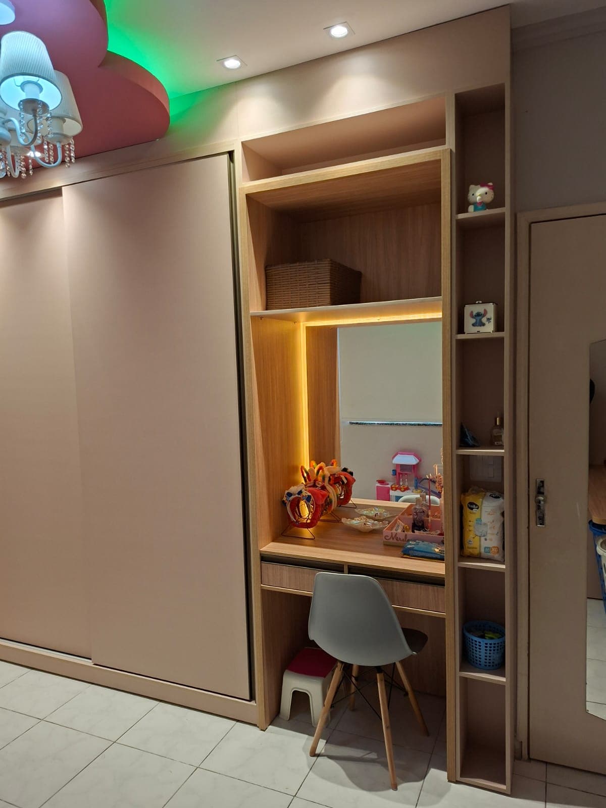 Roupeiro Camarim Integrado 