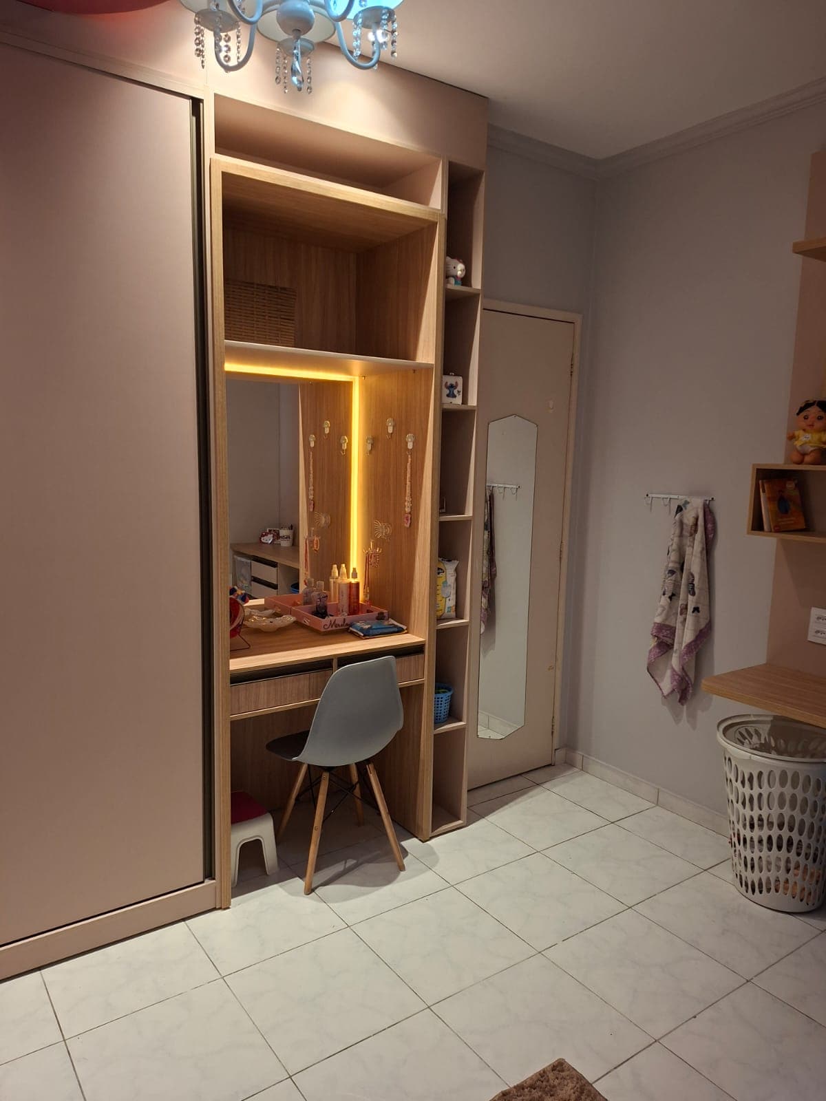 Roupeiro Camarim Integrado 